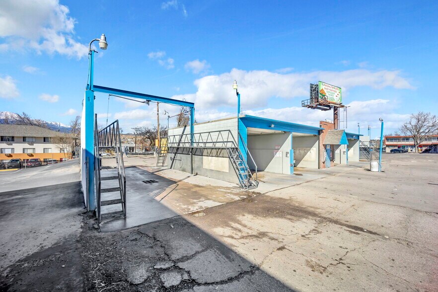 More Photos Of 2938 Beacon St, Colorado Springs Carwash For Sale