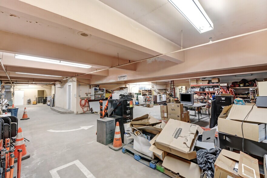 More Photos Of 401 W 4th St, San Bernardino Bank For Sale