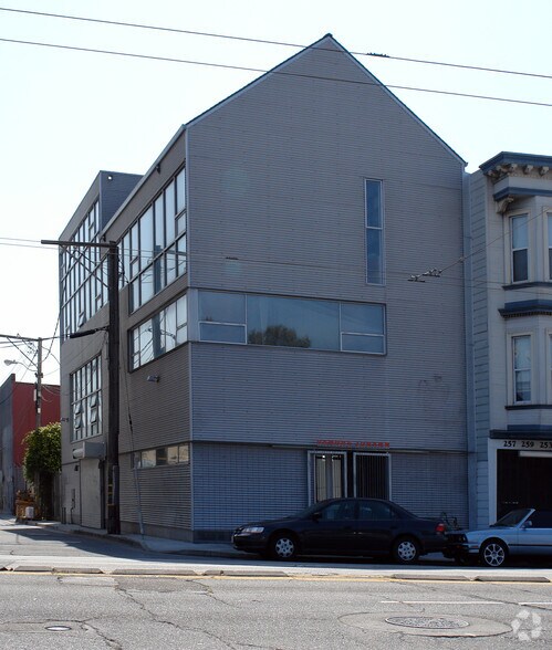 More Photos Of 251 S Van Ness Ave, San Francisco Office For Lease