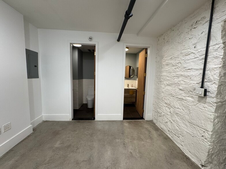 More Photos Of 1383 Dean St, Brooklyn Apartments For Lease
