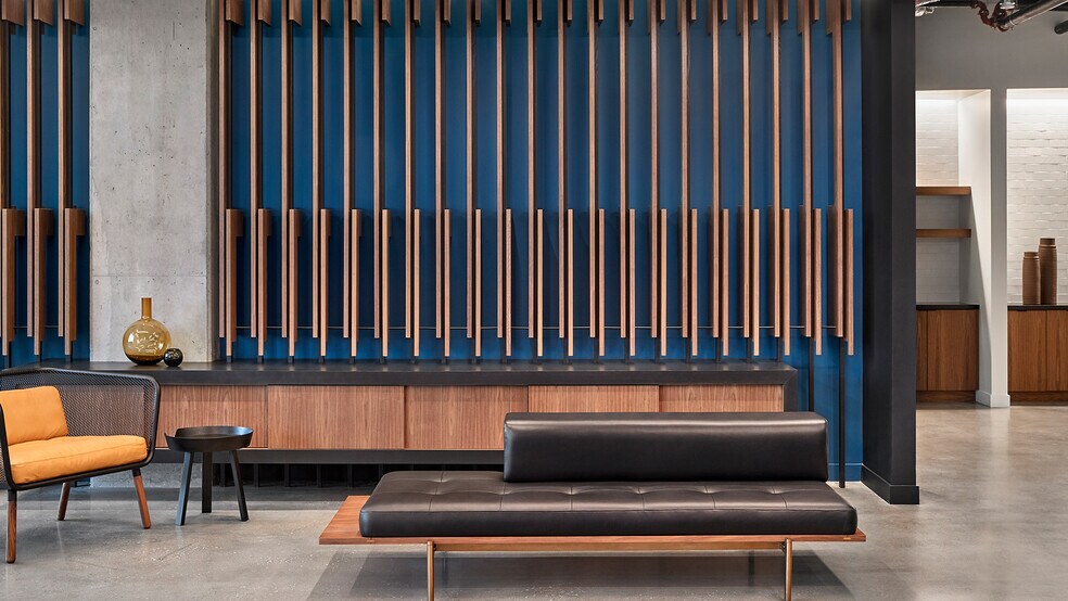 More Photos Of 2010 S Lamar Blvd, Austin Office For Lease