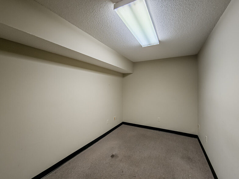 More Photos Of 2773 Marshall Dr, Tifton Warehouse For Sale