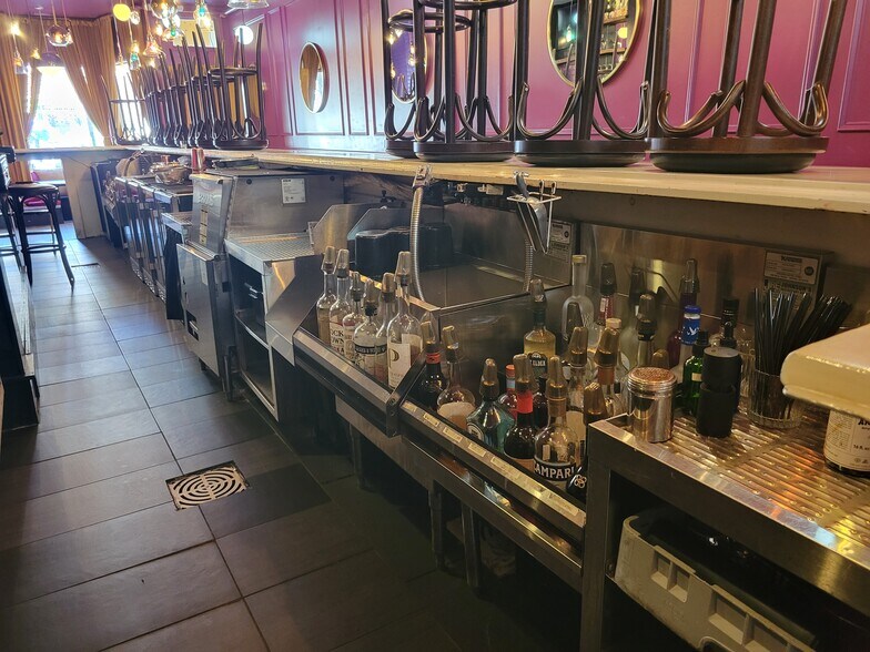 More Photos Of 522 Cookman Ave, Asbury Park Restaurant For Sale