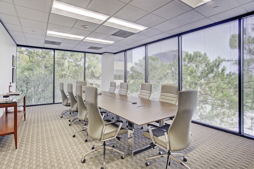 More Photos Of 520 Post Oak Blvd, Houston Office For Lease