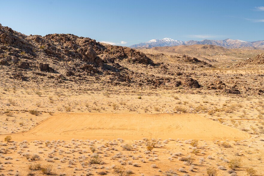 More Photos Of 61271 Calle Los Amigos, Joshua Tree Land For Sale