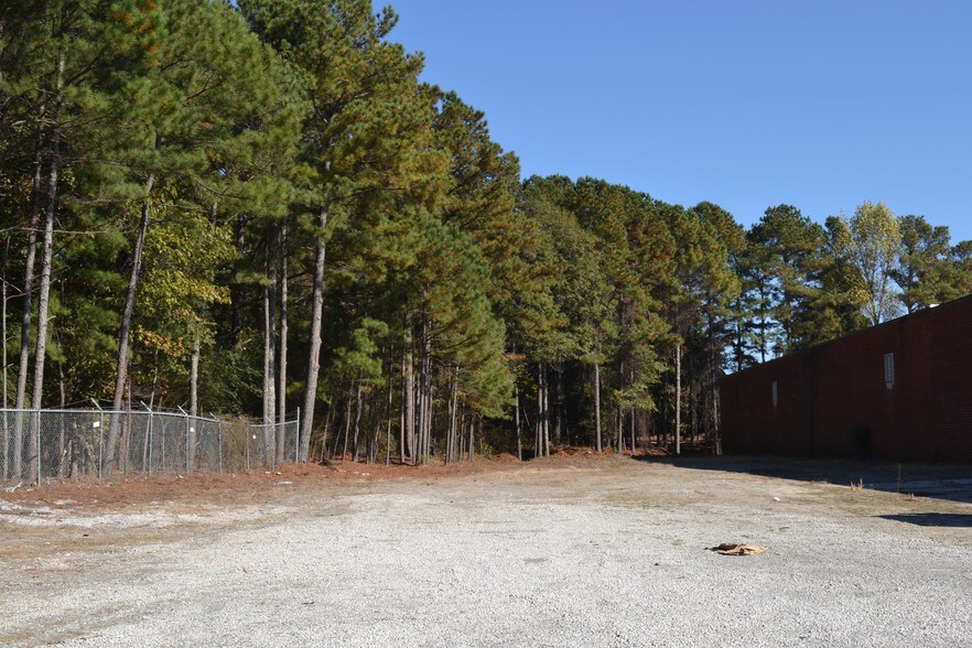 More Photos Of 1950 Lithonia Industrial Blvd, Lithonia Distribution For Lease