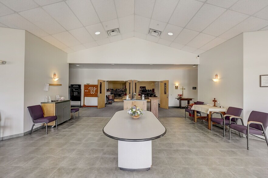 More Photos Of 451 Riviera Dr NE, Palm Bay Religious Facility For Sale