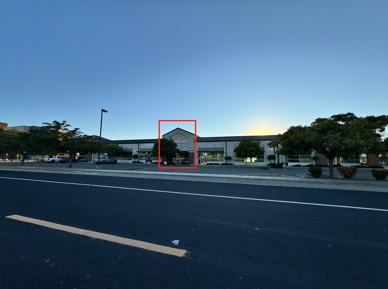 More Photos Of 17383 Manthey Dr, Lathrop Light Distribution For Lease