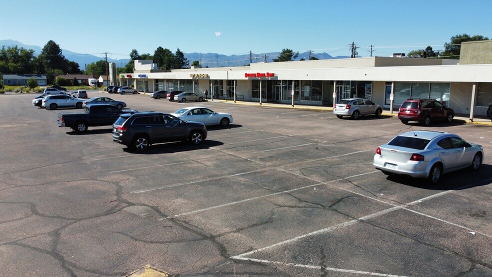 More Photos Of 1825-1865 North Circle Dr, Colorado Springs General Retail For Lease