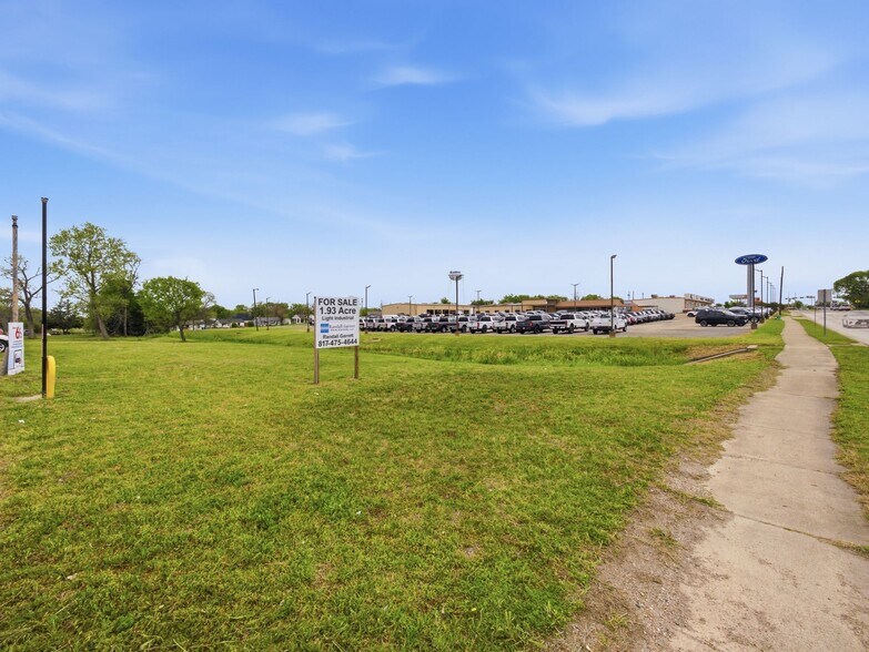 More Photos Of TBD TBD Mulberry Street, Kaufman Land For Sale