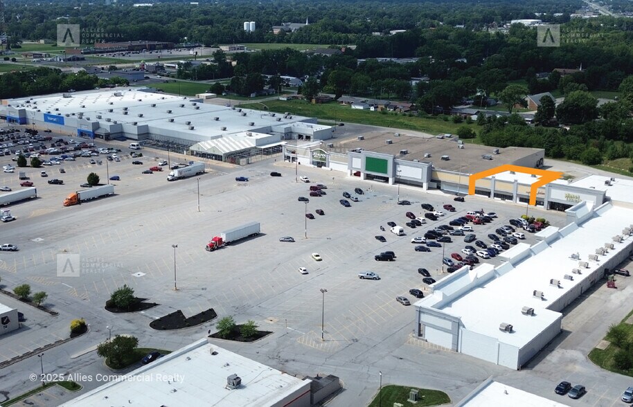 More Photos Of 2122-2240 E Markland Ave, Kokomo Storefront For Lease