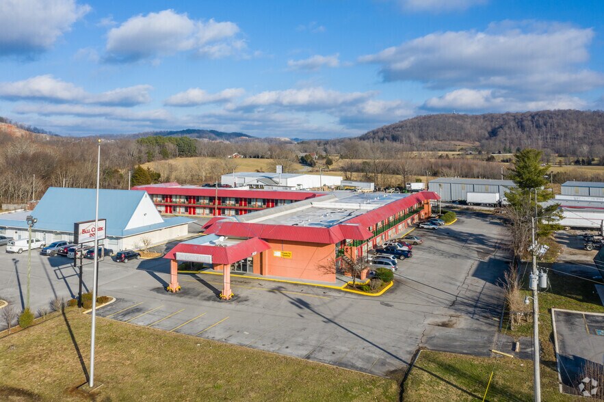 More Photos Of 1814 Salem Rd, Cookeville Hotel For Sale