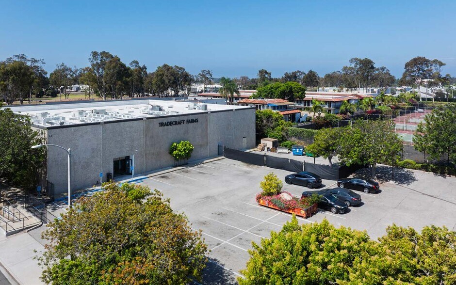 More Photos Of 2595-2597 Bolker Dr, Port Hueneme Freestanding For Sale