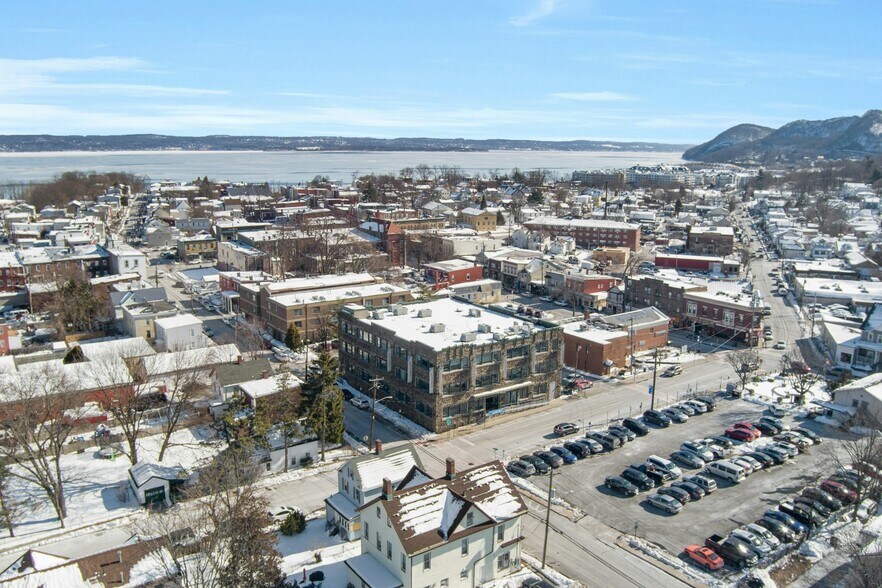 More Photos Of 31 W Broad St, Haverstraw Office For Lease