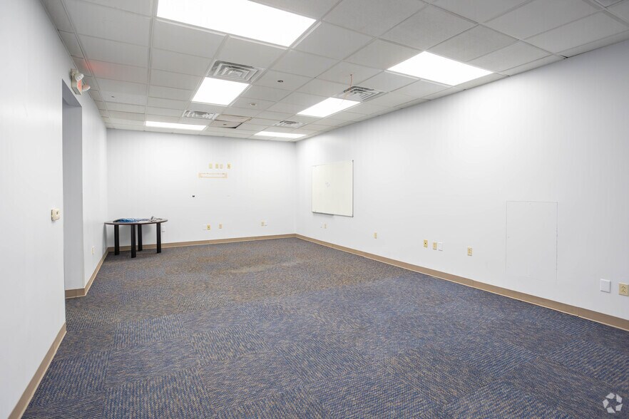 More Photos Of 1301 Grandview Ave, Pittsburgh Office For Lease