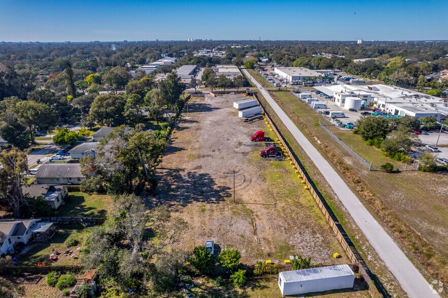 More Photos Of 700 40th St S, Saint Petersburg Land For Lease