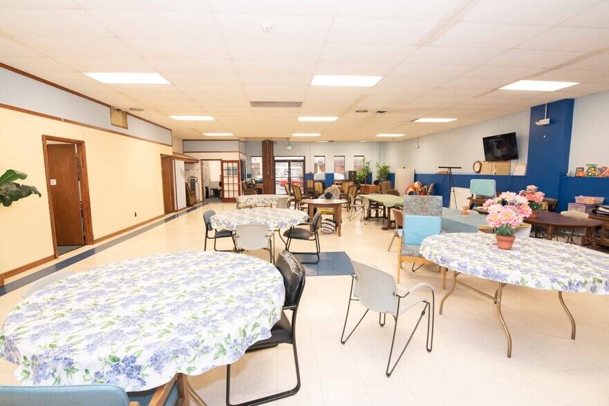 More Photos Of 416 Eastern Blvd, Essex Lodge Meeting Hall For Sale