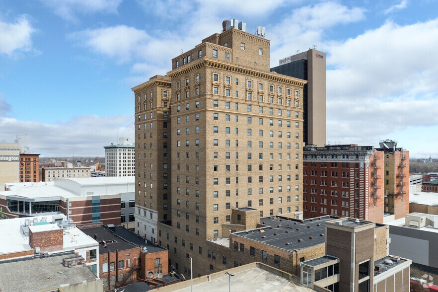 More Photos Of 505 Jefferson Ave, Toledo Multifamily For Sale