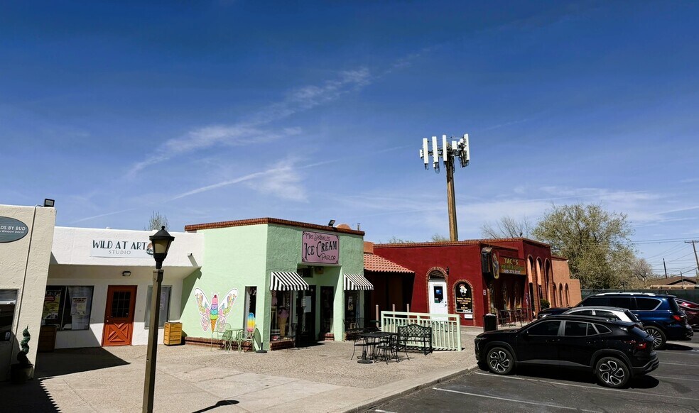 More Photos Of 3107 Eubank Blvd, Albuquerque Unknown For Lease