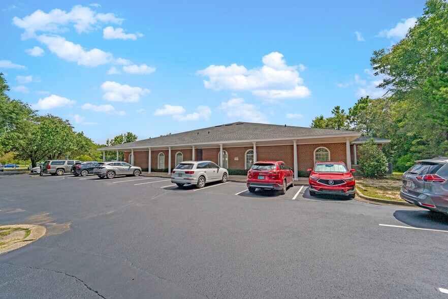 More Photos Of 554 Highway 85 N, Niceville Medical For Sale