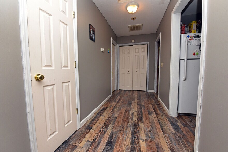 More Photos Of 10 Deer Crossing Trl, Blairsville Office For Lease