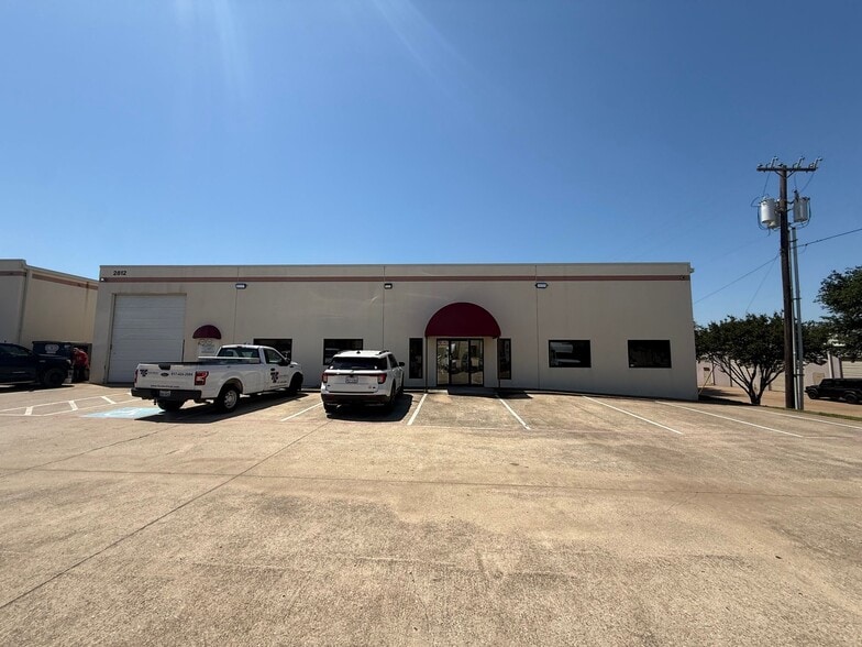 Primary Photo Of 2812 Market Loop, Southlake Light Manufacturing For Lease