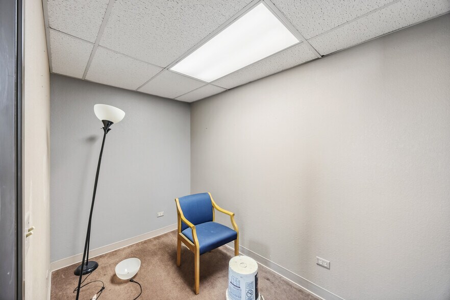 More Photos Of 10855 Irma Dr, Northglenn Warehouse For Sale