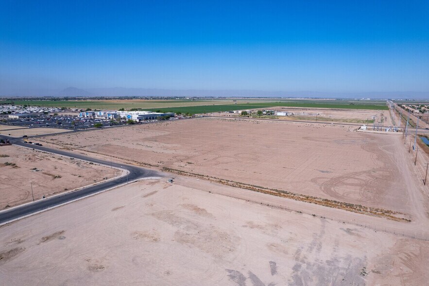 More Photos Of 2204-2208 La Brucherie Rd, El Centro Land For Sale