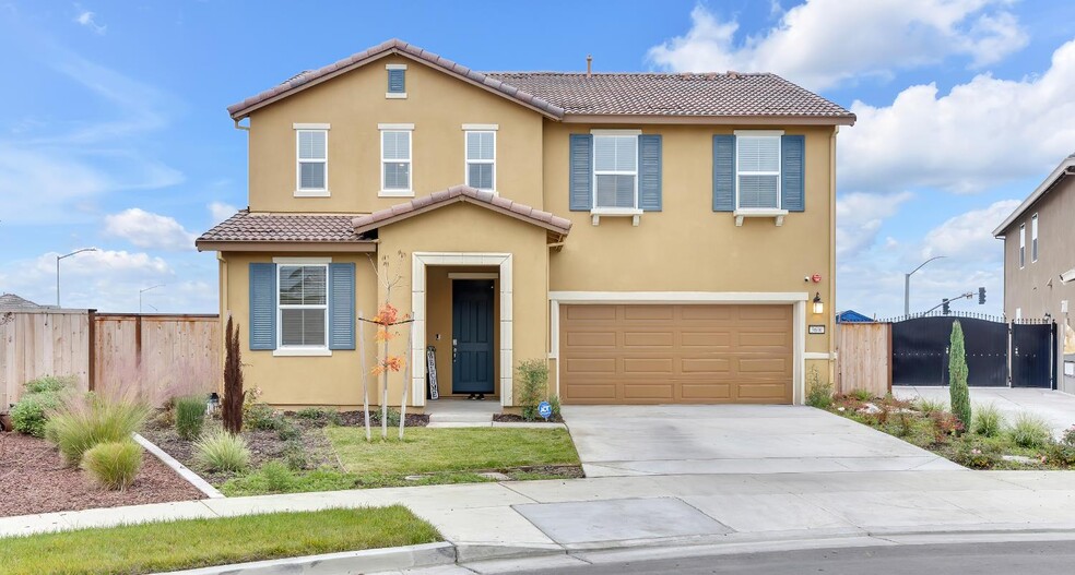 More Photos Of 3600 Pride Way, Stockton Multifamily For Sale