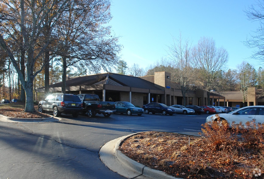 More Photos Of 3000 Business Park Dr, Norcross Light Manufacturing For Lease