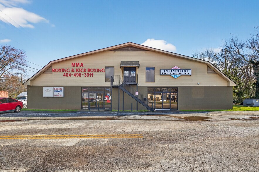 More Photos Of 4109 Robinson St, Covington Freestanding For Sale