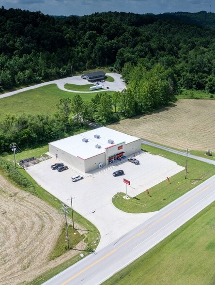 More Photos Of 3181 KY-3630 Hwy, Annville Freestanding For Sale