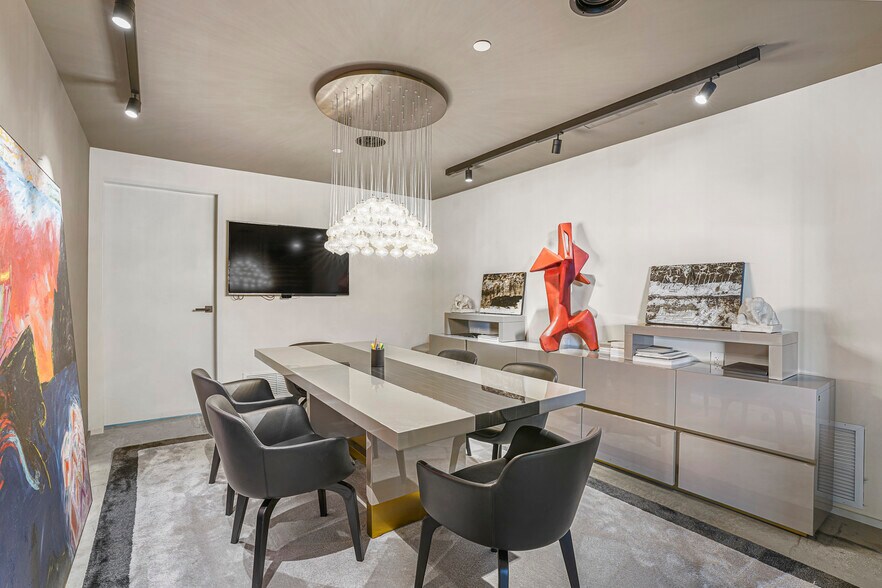 More Photos Of 888 Biscayne Blvd, Miami Apartments For Lease