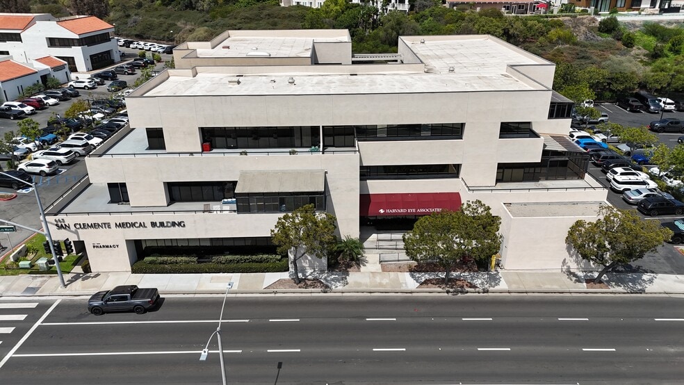 More Photos Of 665 Camino de los Mares, San Clemente Medical For Sale