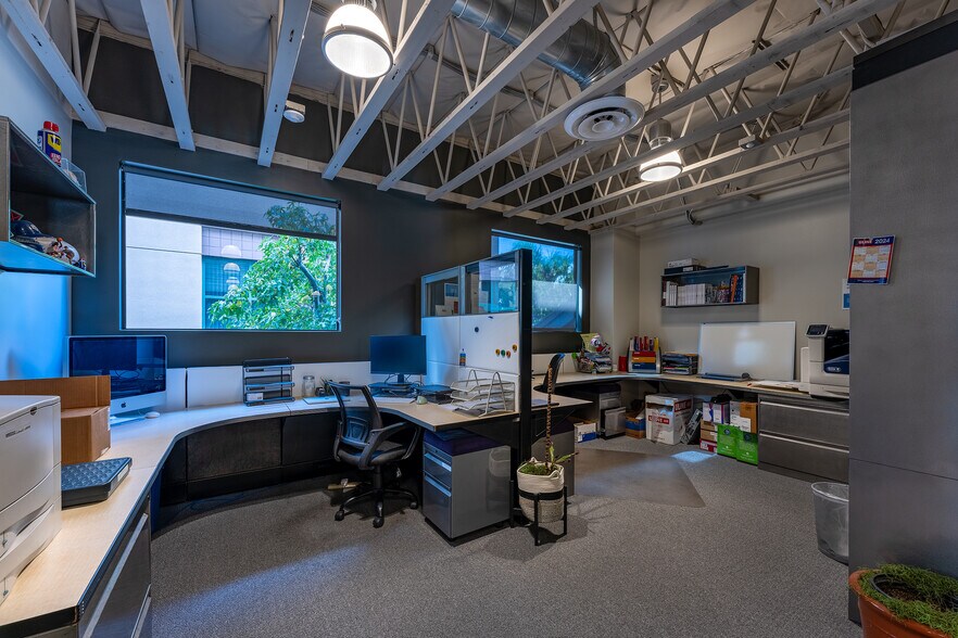 More Photos Of 4045 3rd Ave, San Diego Medical For Sale