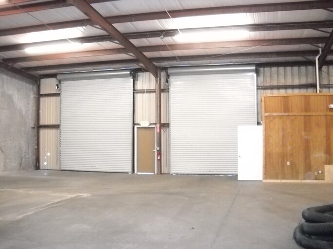 More Photos Of 4104-4120 Holden Rd, Lakeland Warehouse For Lease