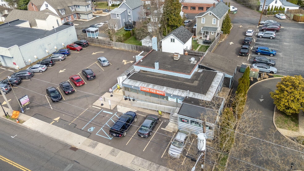 Primary Photo Of 203 W State St, Doylestown General Retail For Sale