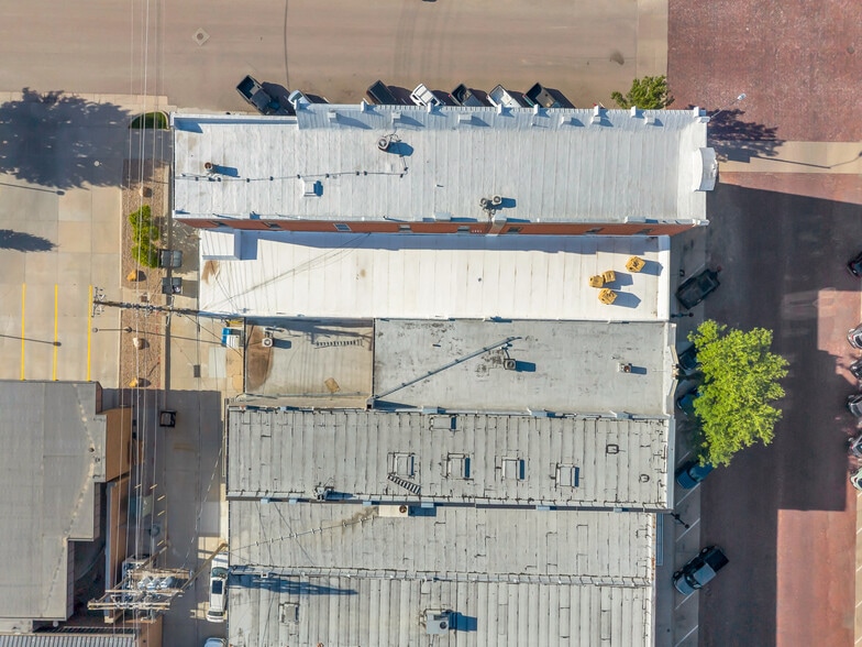 More Photos Of 2118 Central Ave, Kearney General Retail For Sale