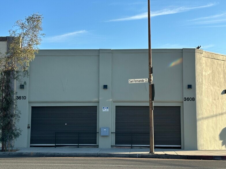 More Photos Of 3608-3610 San Fernando Rd, Glendale Loft Creative Space For Sale