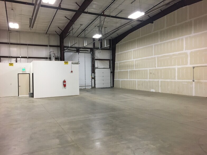 More Photos Of 366 E 26th St E, Dickinson Unknown For Lease