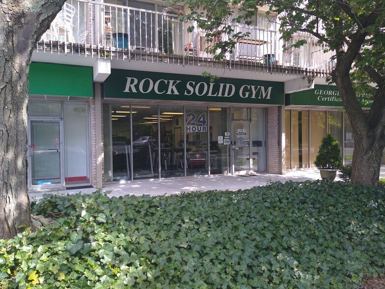 More Photos Of 401 Cooper Landing Rd, Cherry Hill Apartments For Lease