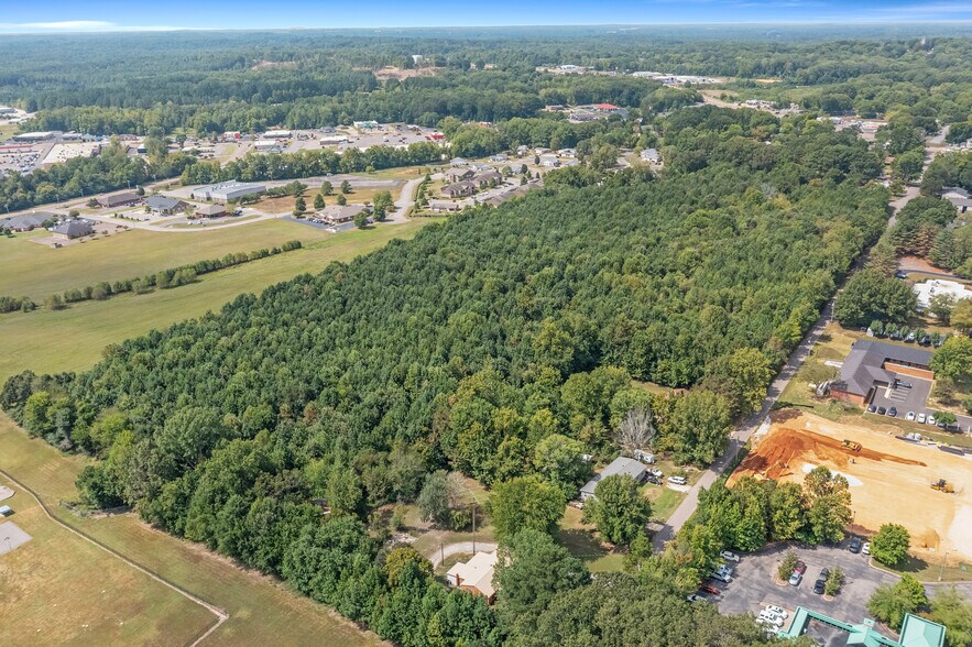 Primary Photo Of 1045 Manley St, Paris Land For Sale