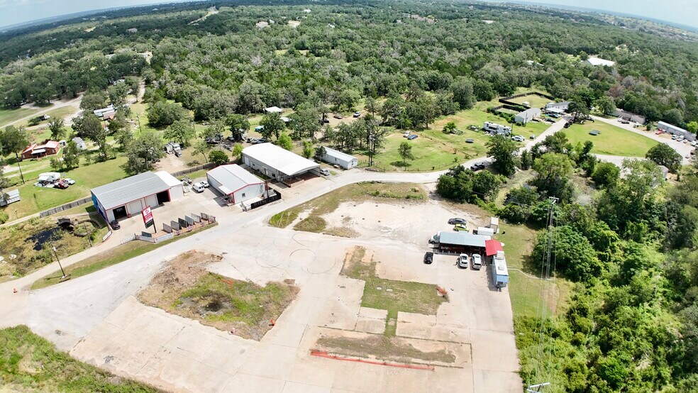 More Photos Of 1360 Highway 71 W, Bastrop Land For Lease