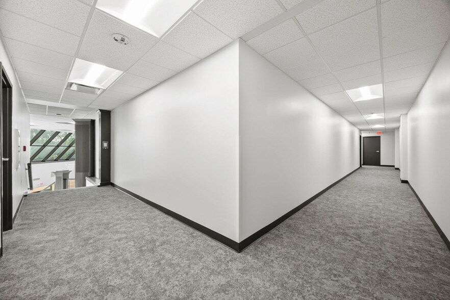 More Photos Of 1700 Coit Rd, Plano Medical For Lease