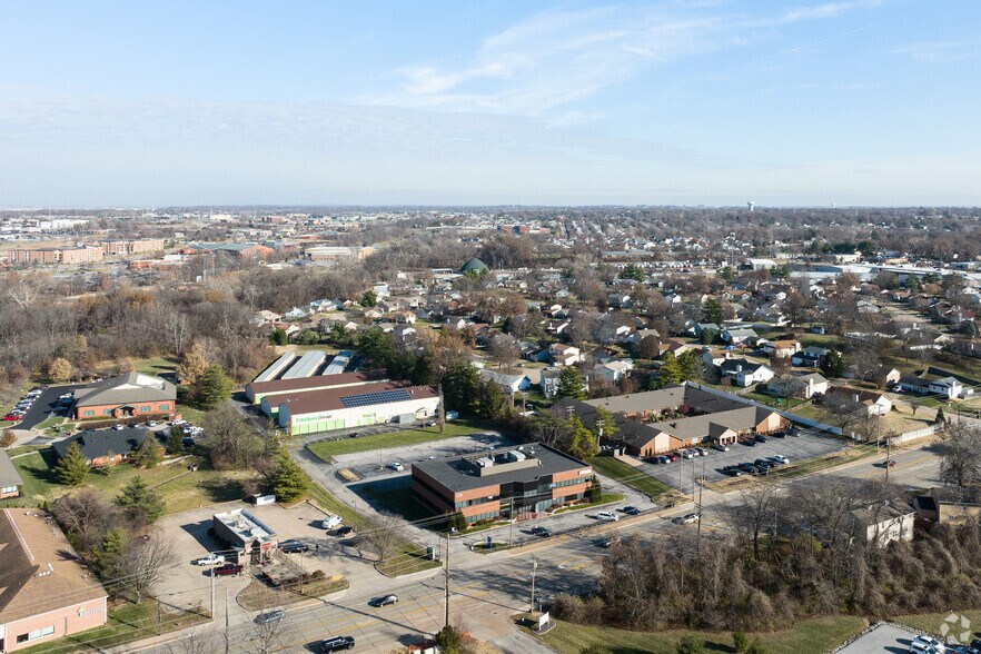 More Photos Of 255 Spencer Rd, Saint Peters Office For Lease