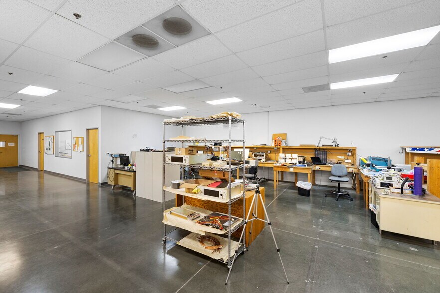 More Photos Of 6690 Doolittle Ave, Riverside Warehouse For Sale