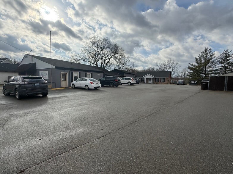 More Photos Of 112 Renshaw Ave, Highland Heights Daycare Center For Lease