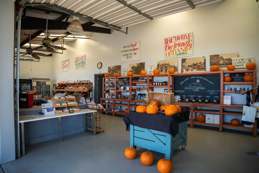 More Photos Of 2017 Walnut Blvd, Brentwood Land For Sale