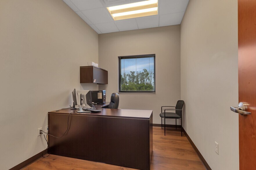 More Photos Of 6600 State Highway 29 S, Alexandria Medical For Lease