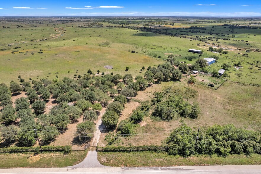 More Photos Of 7489 Interstate 10 Frontage Rd, Sealy Land For Sale